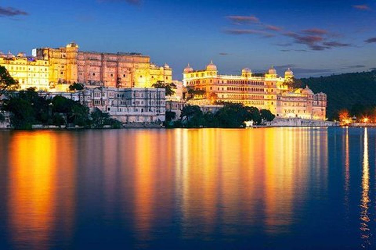 Tour panoramico di Udaipur di un'intera giornata