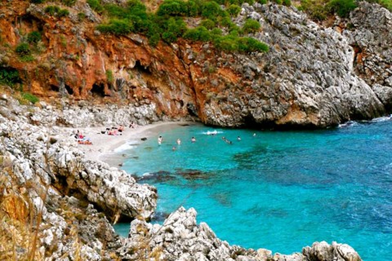 Crociera in catamarano San Vito Lo Capo con snorkeling da Palermo