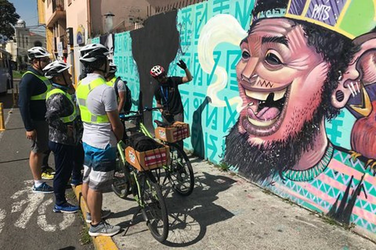 Quito Cultural Bike Tour - Gruppo