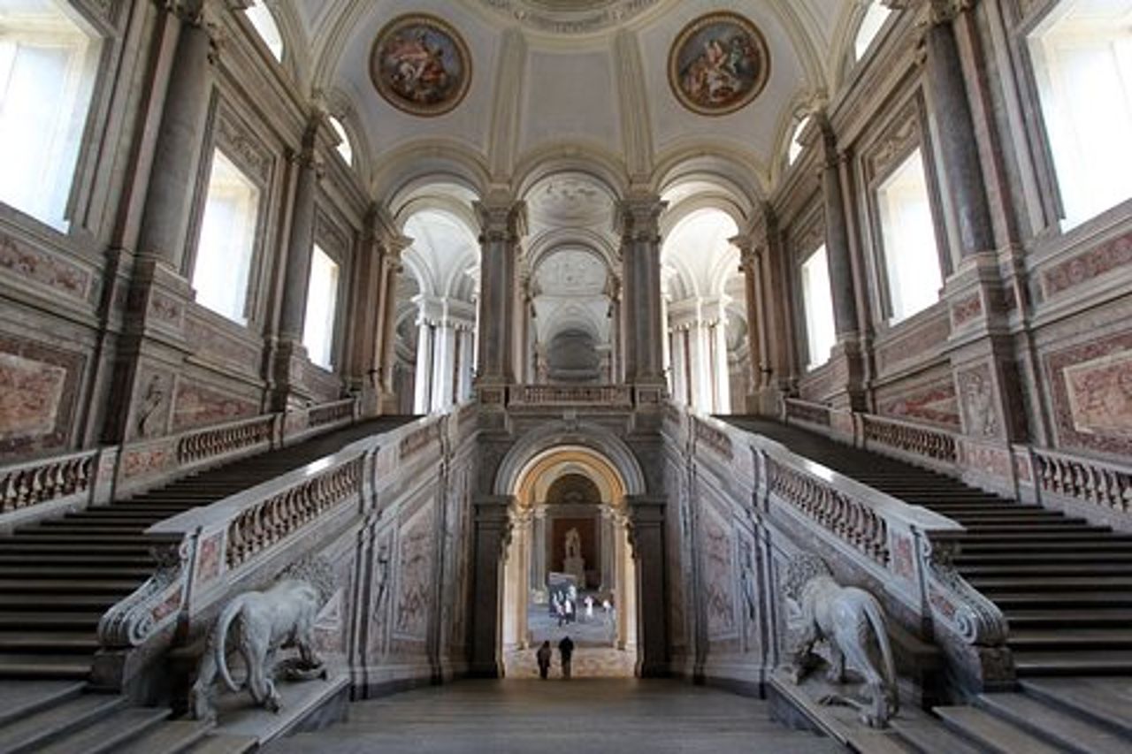 Tour privato della Reggia di Caserta e dell'Anfiteatro Spartaco