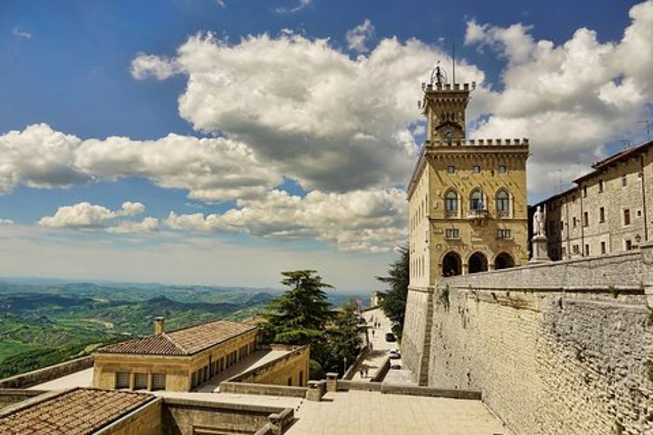 San Marino Highlights : Monte Titano, Torre della Guaita e Città Vecchia