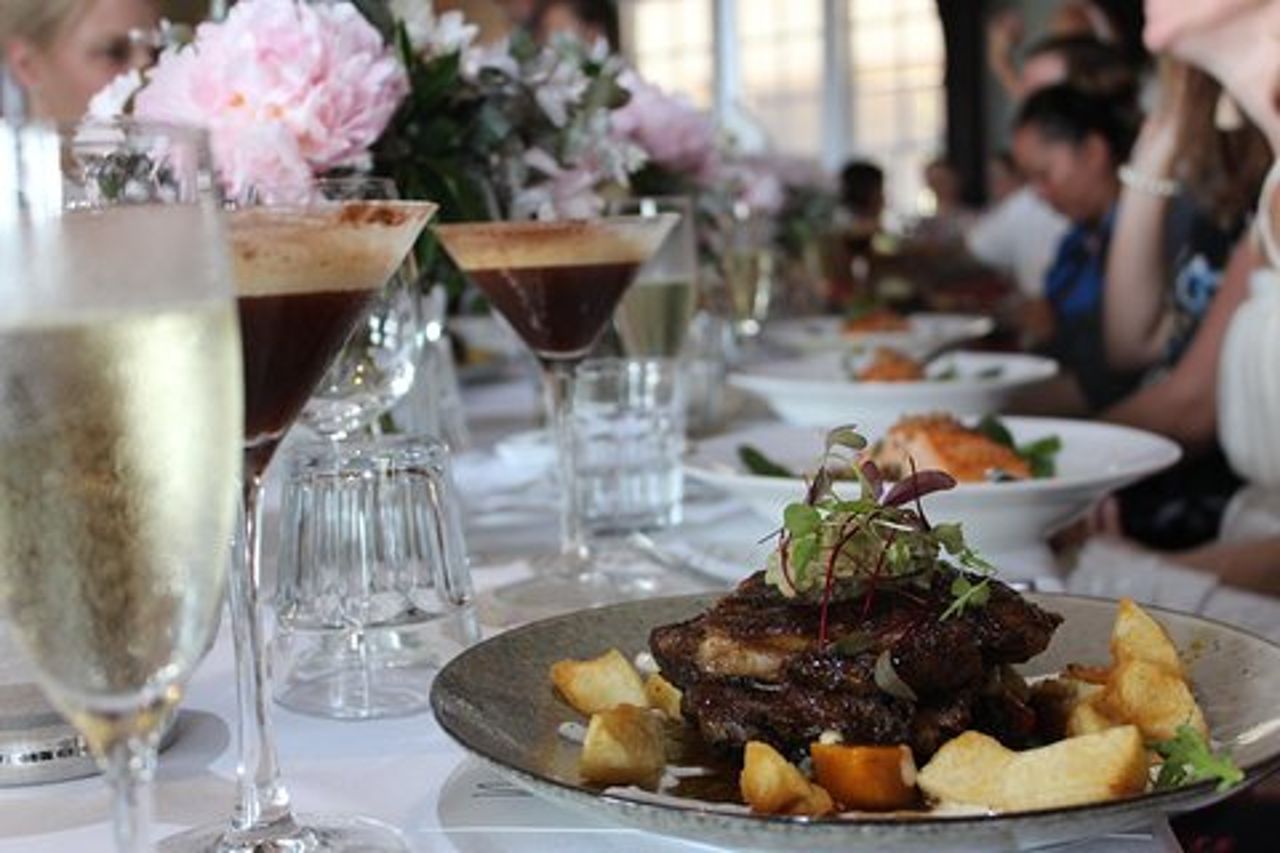 Deluxe Wine Tour a Tamborine Mountain, include il pranzo di due portate