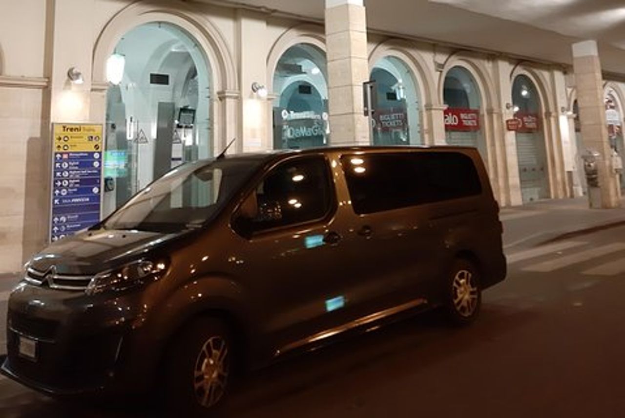 Transfer privato da Salerno stazione a Paestum,Agropoli,Castellabate o viceversa