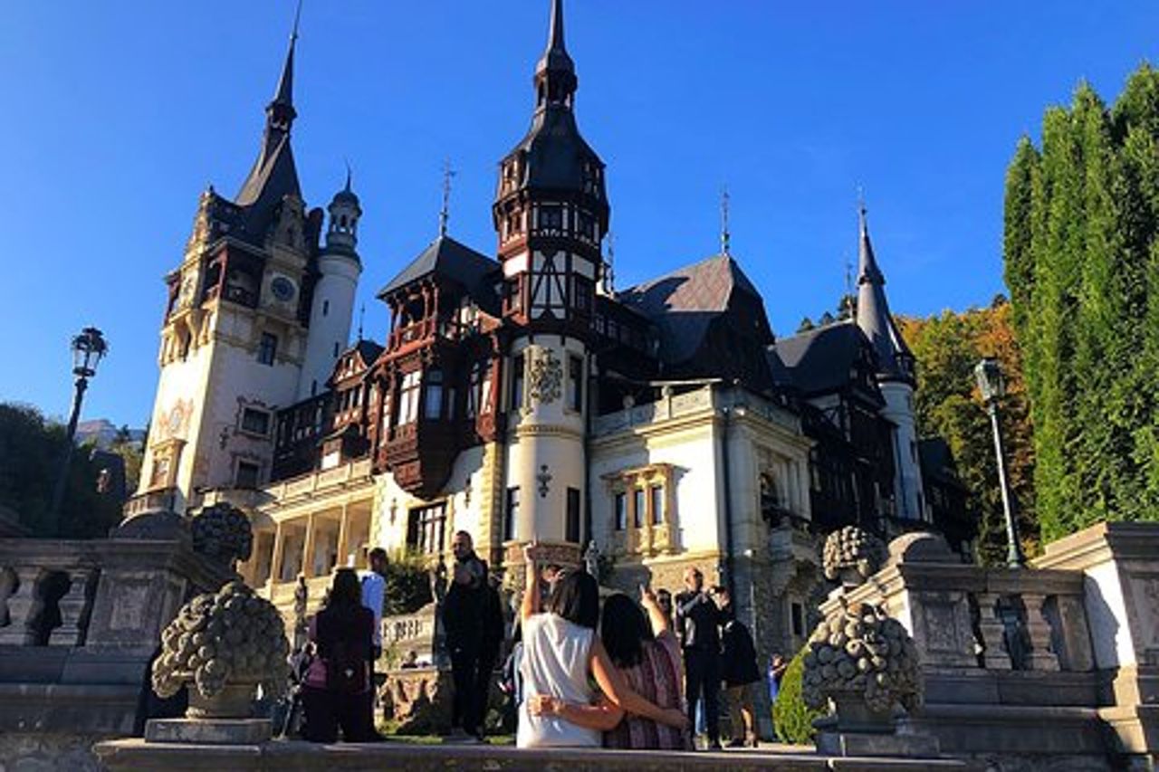 Castello di Peles, Castello di Bran (Dracula) e Cittadella di Rasnov da Brasov