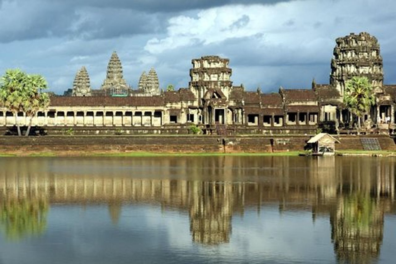 Esplorazione in piccoli gruppi di Angkor Wat con Guida Esperta