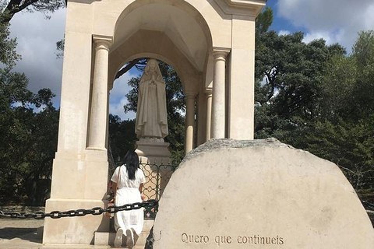 Tour privato di un'intera giornata alla Divina Fátima da Lisbona