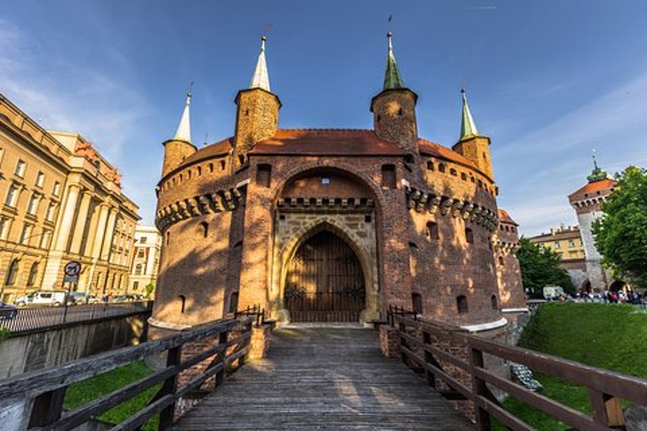 Tour a piedi della città vecchia di Cracovia e del Castello del Wawel