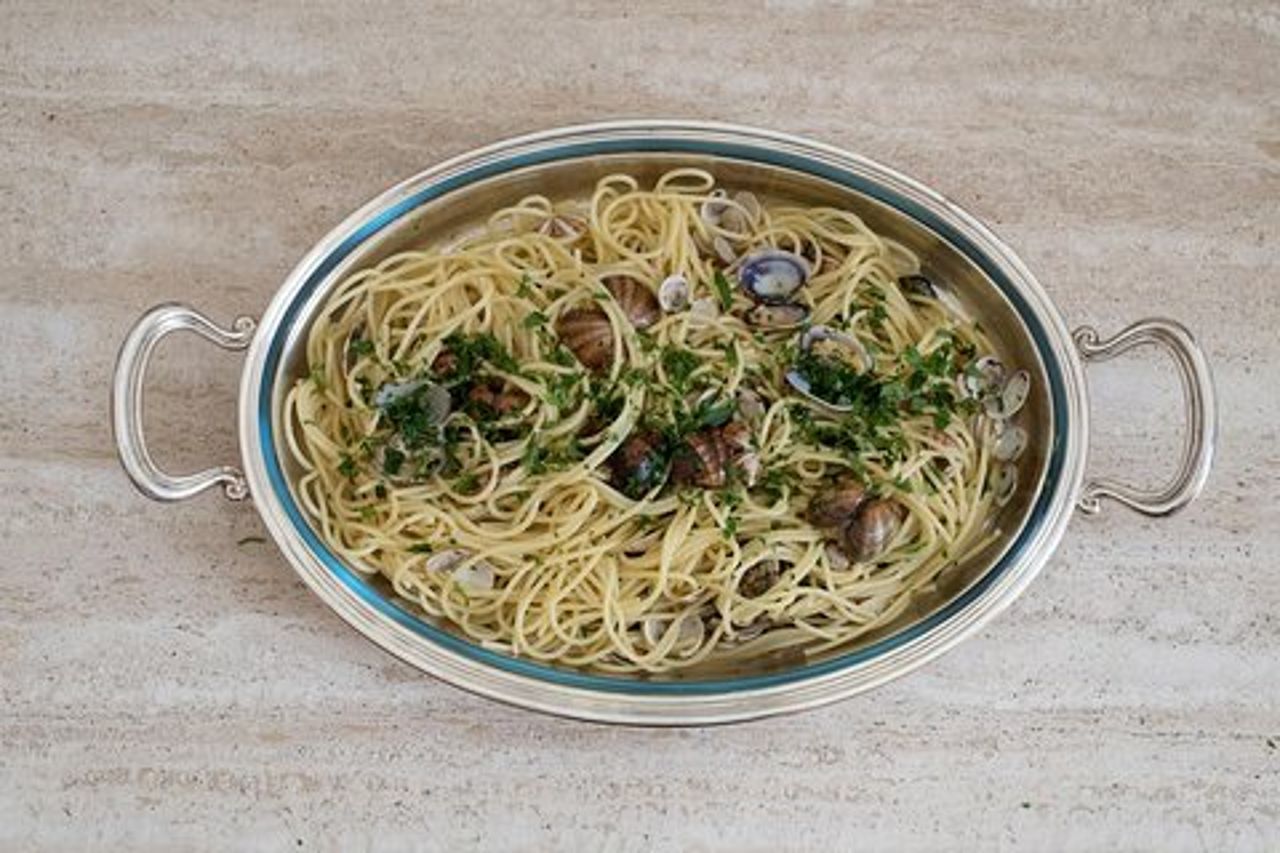 Corso di cucina privato presso la casa di Cesarina a Trani