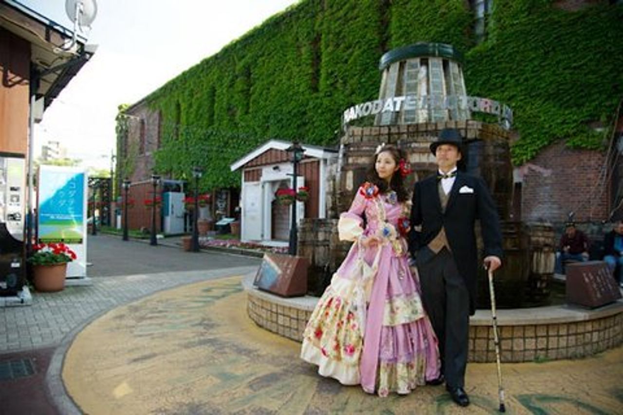 Esperienza Time Slip a Hakodate con abito personalizzato