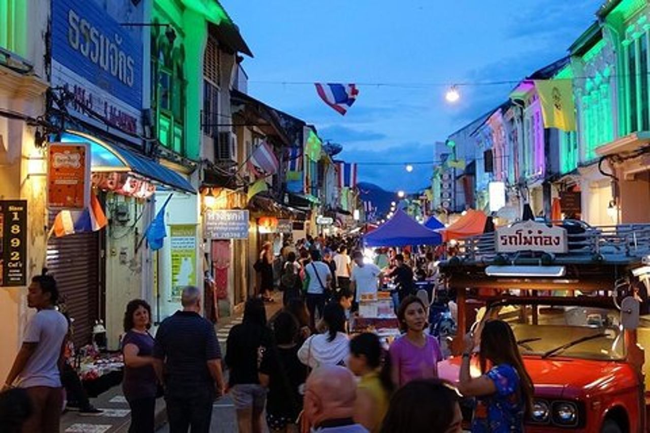 Tour a piedi del cibo di strada notturno di Phuket