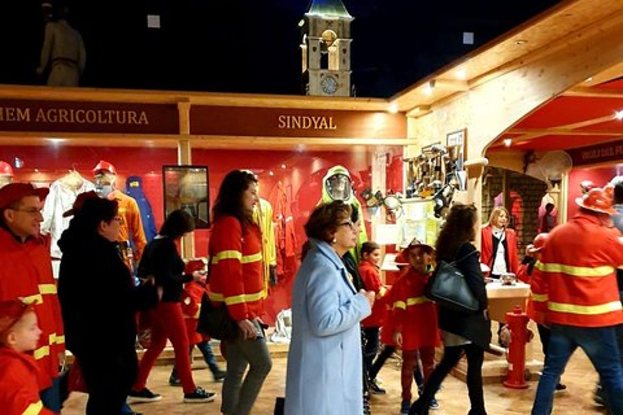 Visita + Experience al Museo Storico dei Pompieri e della Croce Rossa Italiana