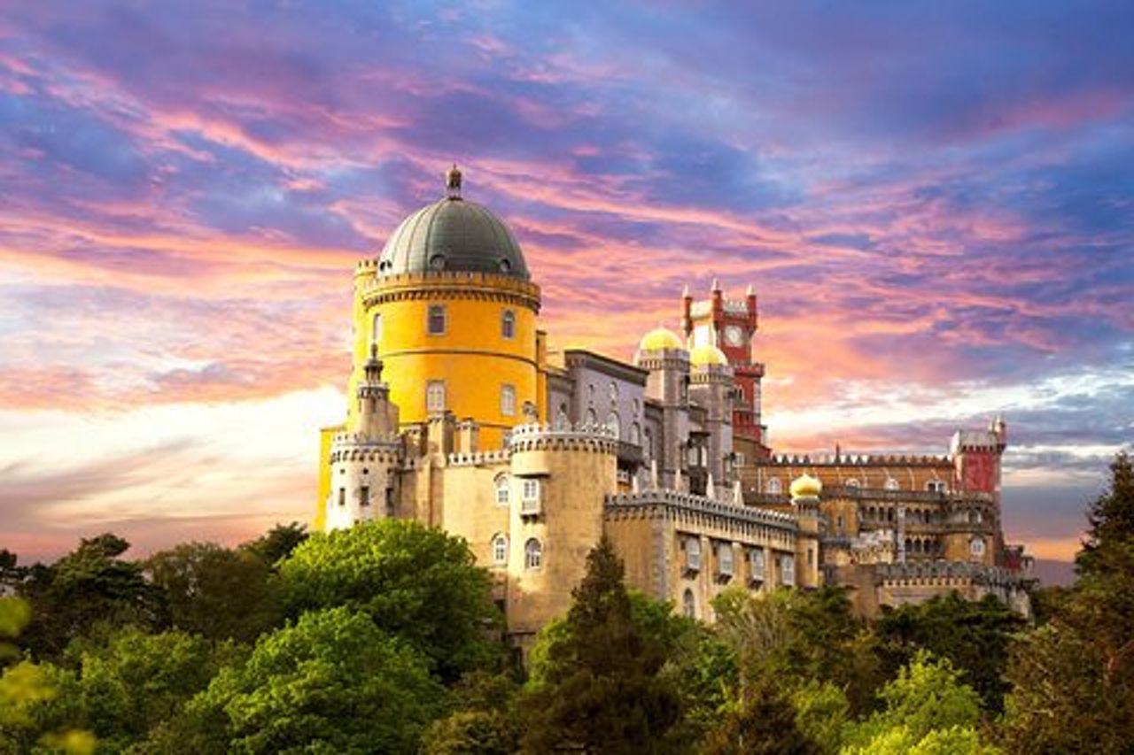 Tour privato di un'intera giornata a Sintra e Cascais