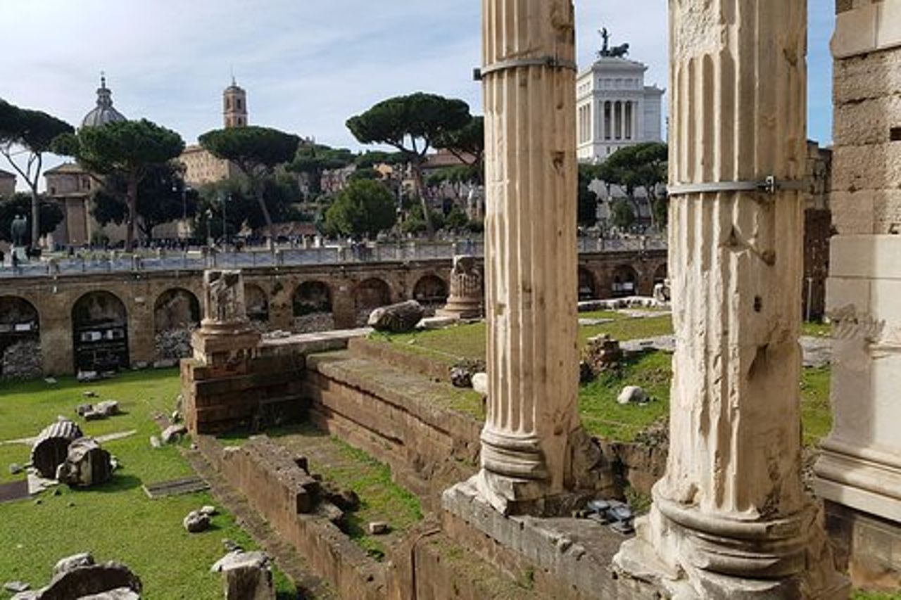 Imperial Rome & Beyond: tour privato di lusso di un'intera giornata