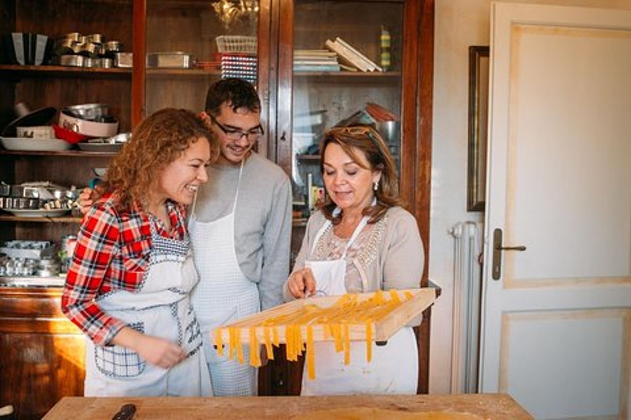 Cook Like a Local a Perugia : 3 Ricette Corso di Cucina di Cesarine