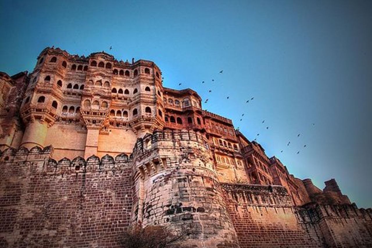 Tour guidato di 3 giorni a Jodhpur e Udaipur da Jaipur con hotel
