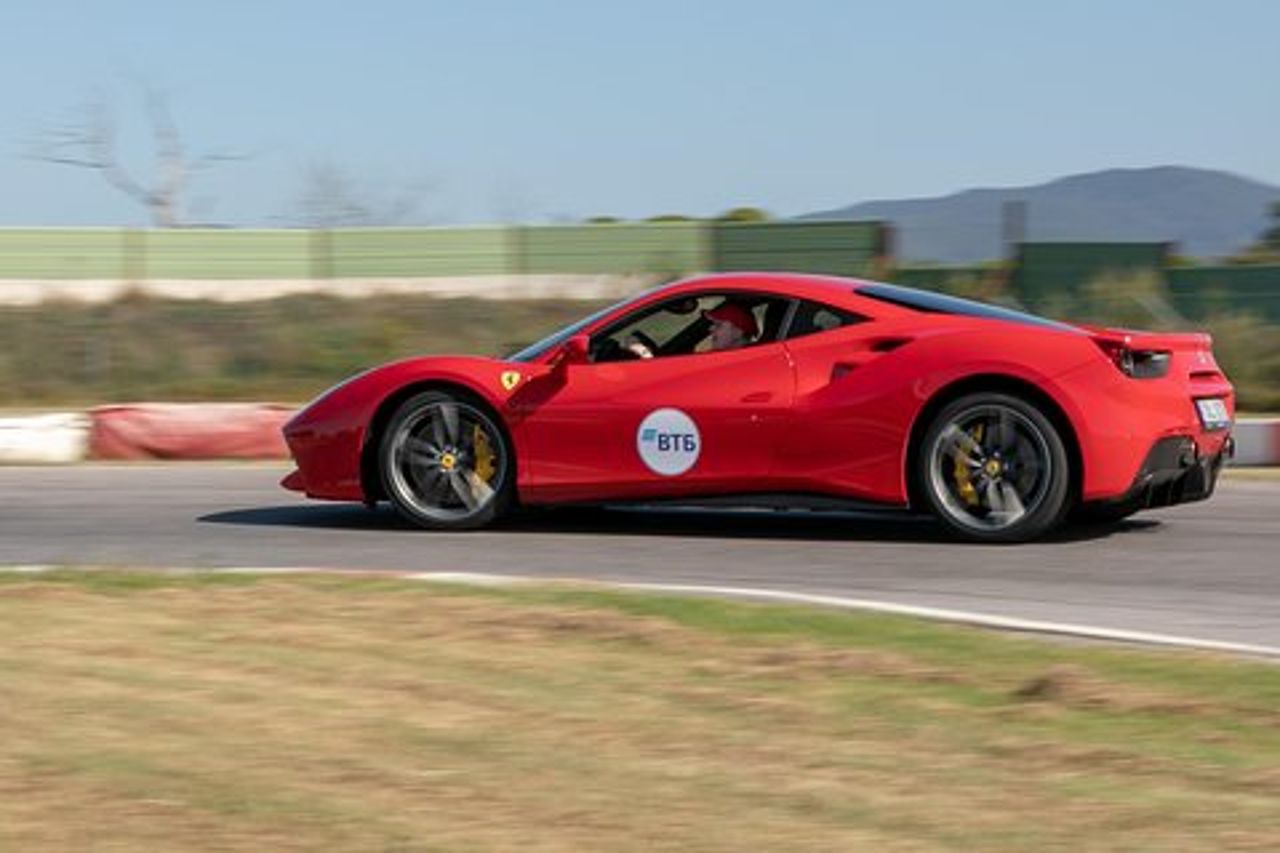 Diventa un pilota - Giornata in pista Ferrari