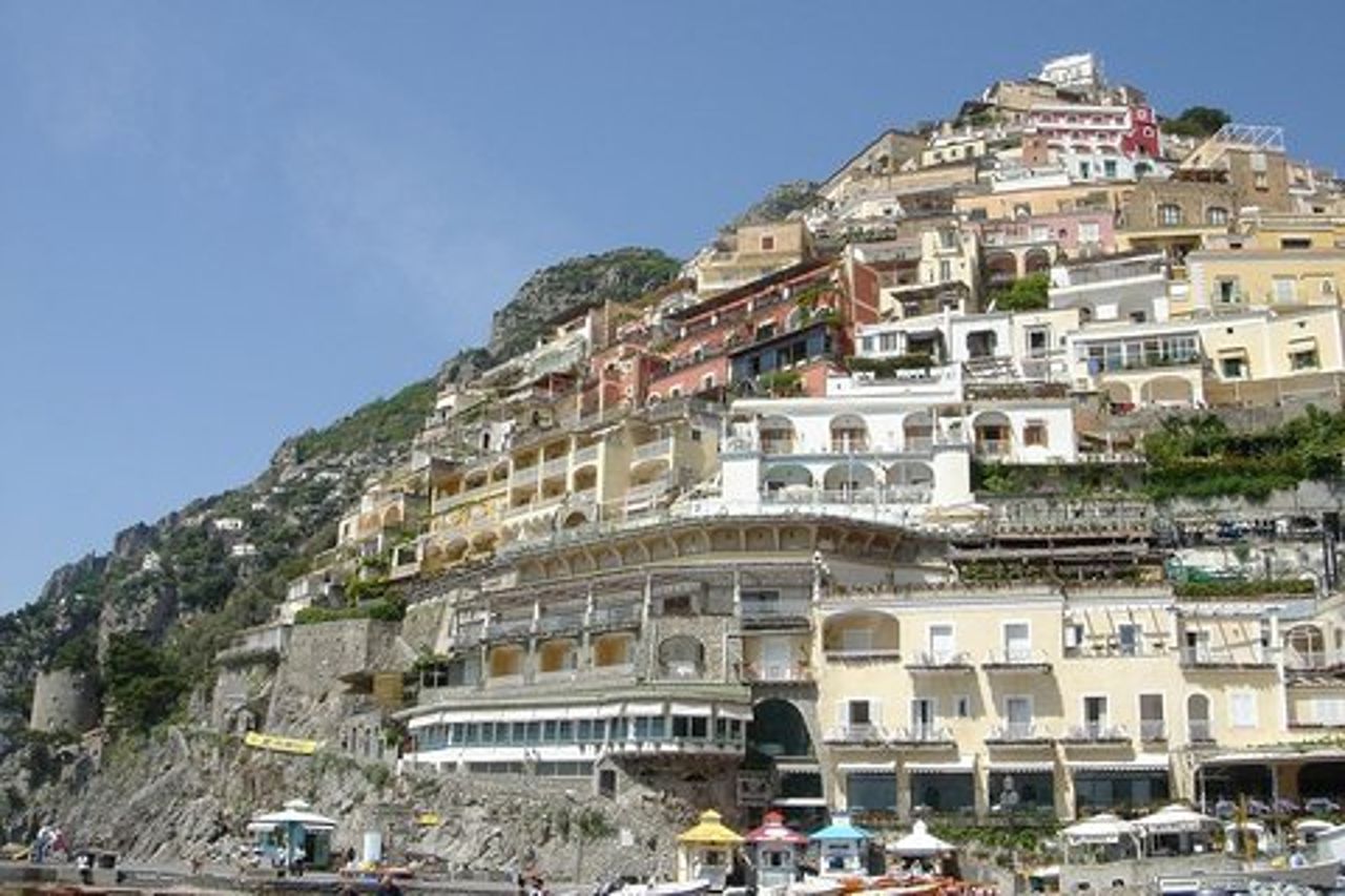 Tour di un giorno in Costiera Amalfitana da Sorrento – piccolissimi gruppi