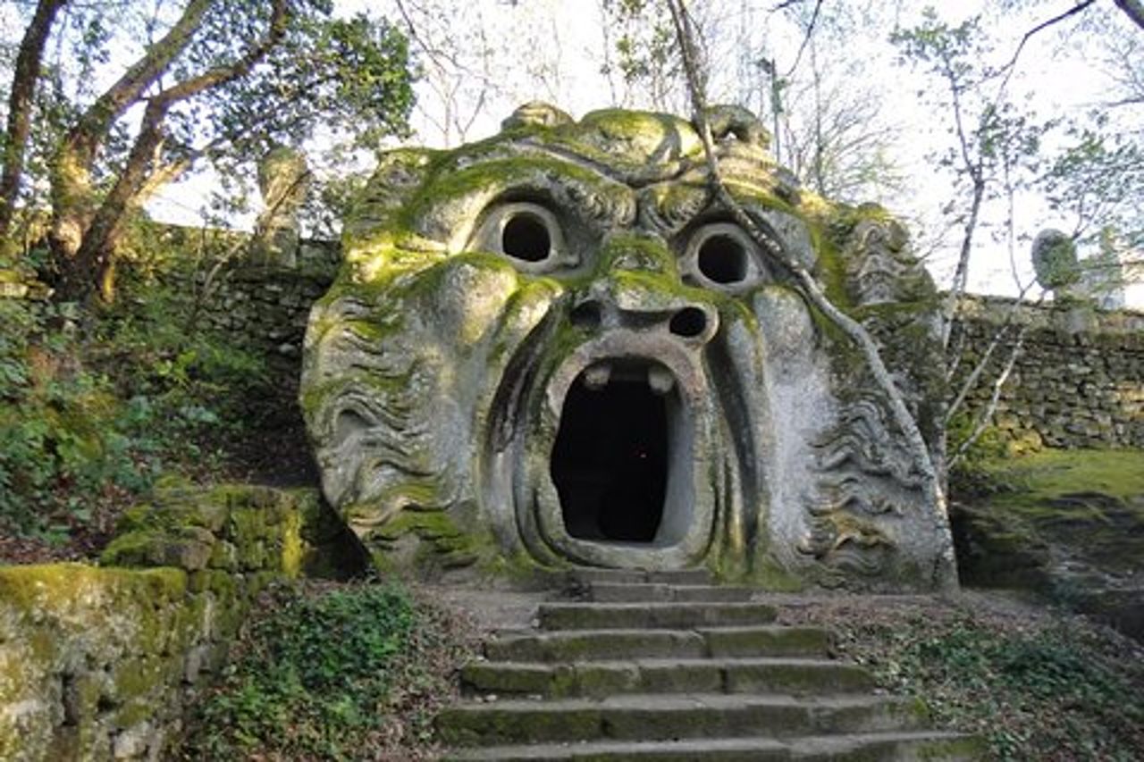 Gita di un giorno da Roma: Bomarzo e Caprarola - tour privato