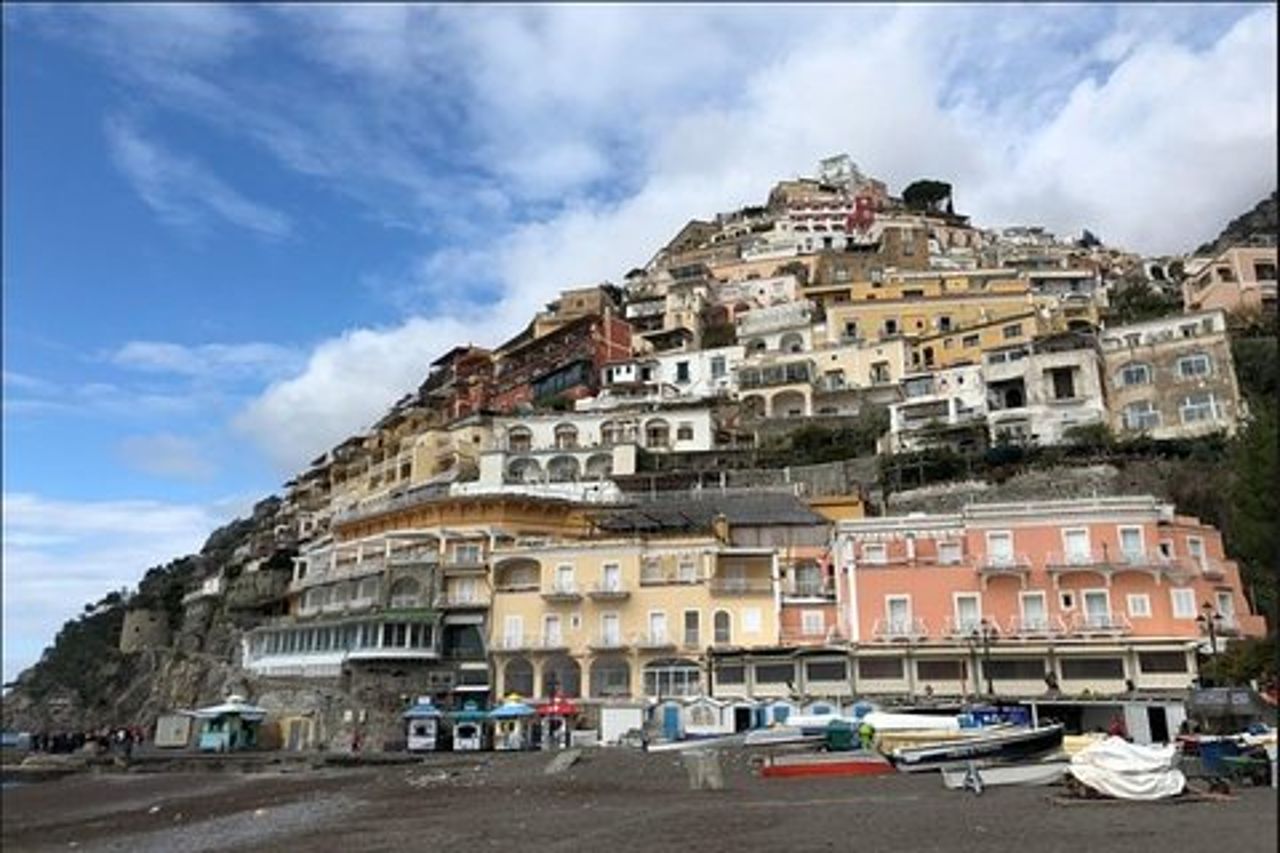 Tour privato di un'intera giornata a Sorrento e Costiera Amalfitana da Positano