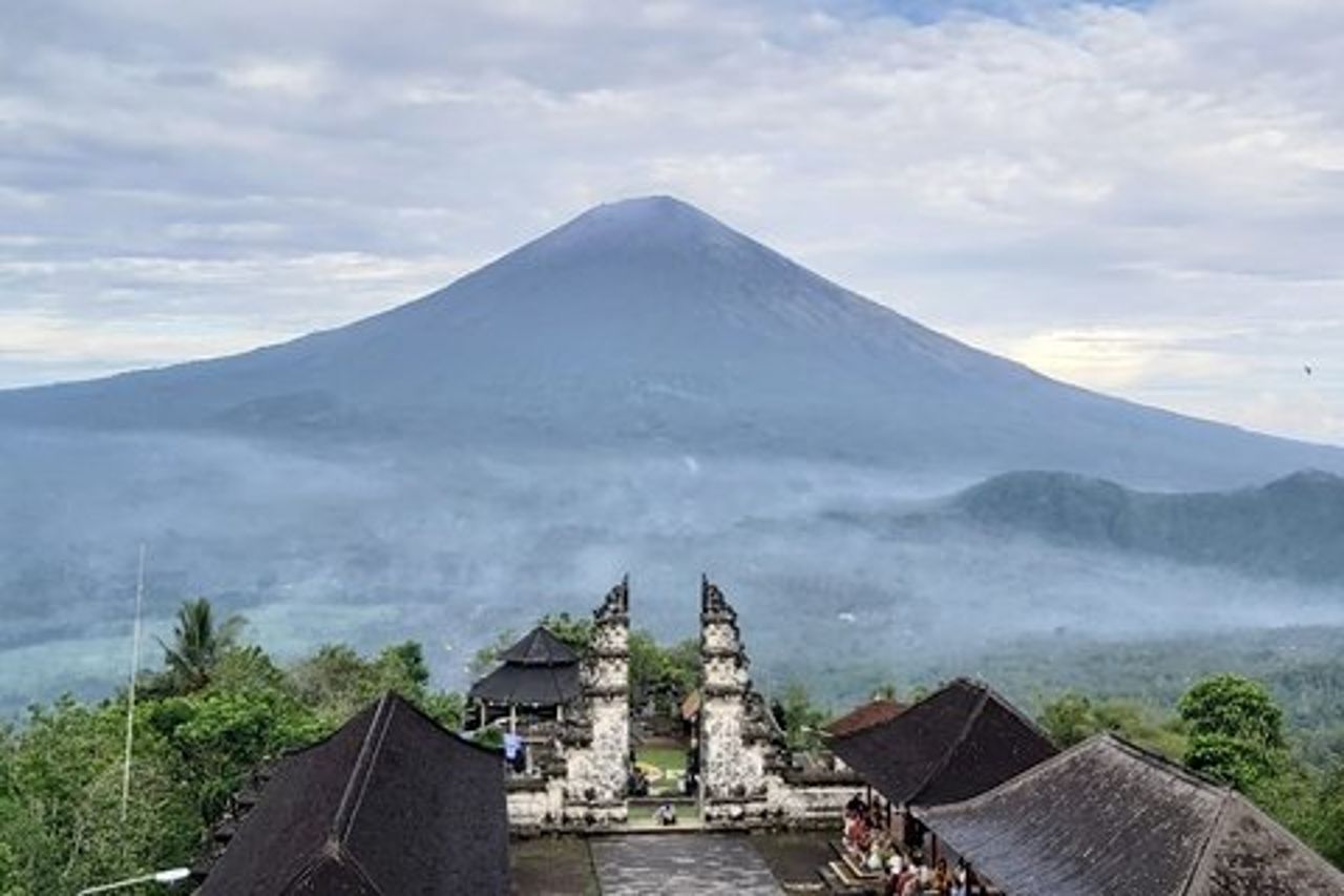 Lempuyang Tour: Porta del Cielo, Tirta Gangga, cascata di Goa Raja