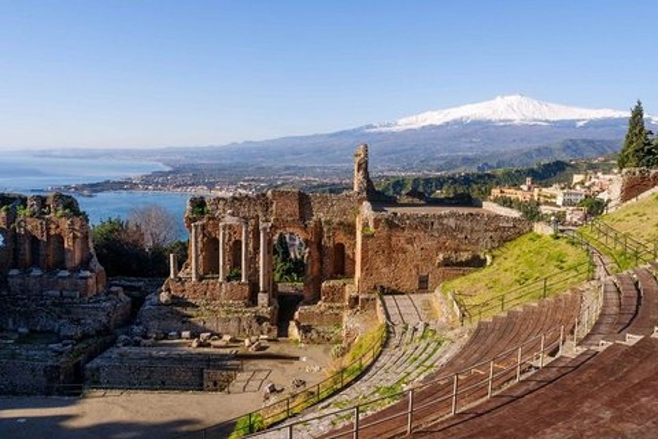 ETNA & WINE, TAORMINA TOUR FD da CATANIA (GUIDA e PRANZO Inclusi)