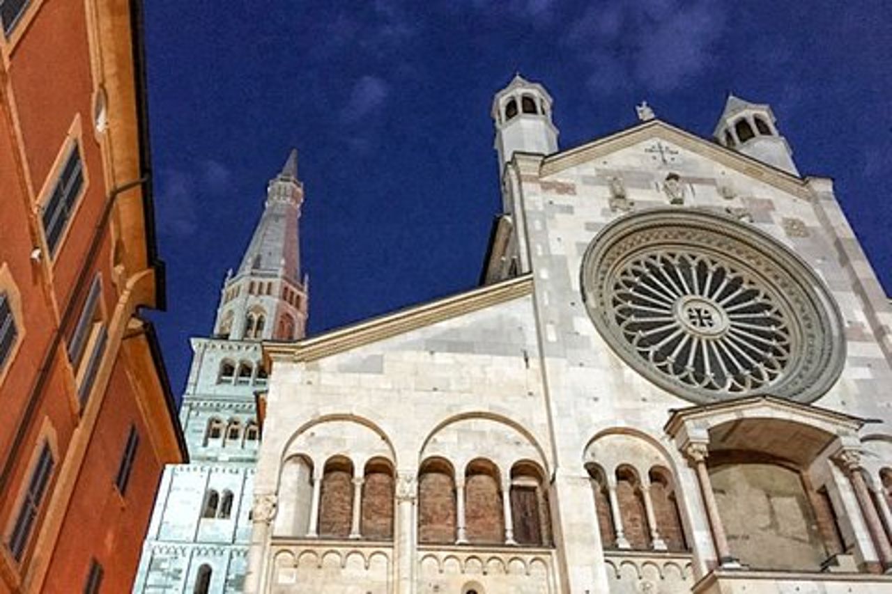 Tour a piedi privato di Modena