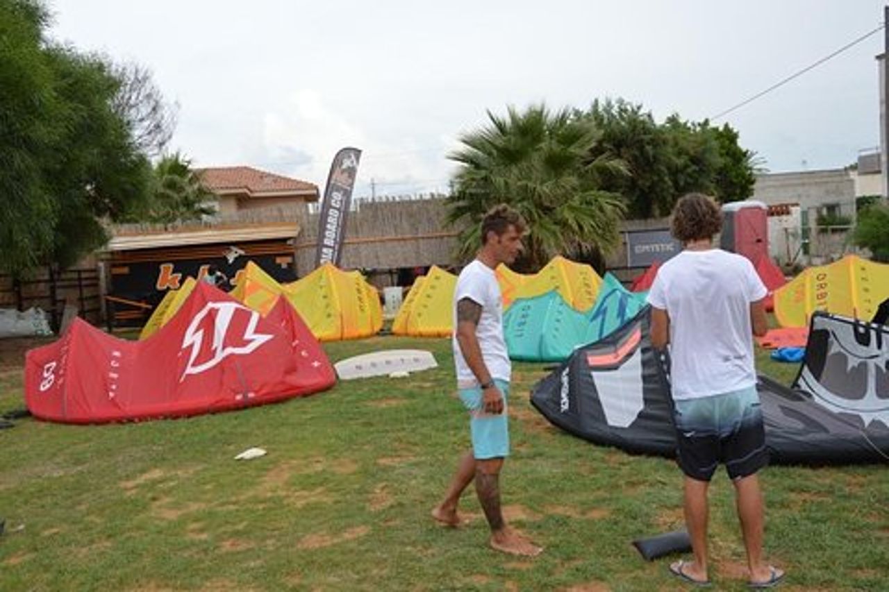 Noleggio completo attrezzatura kitesurf