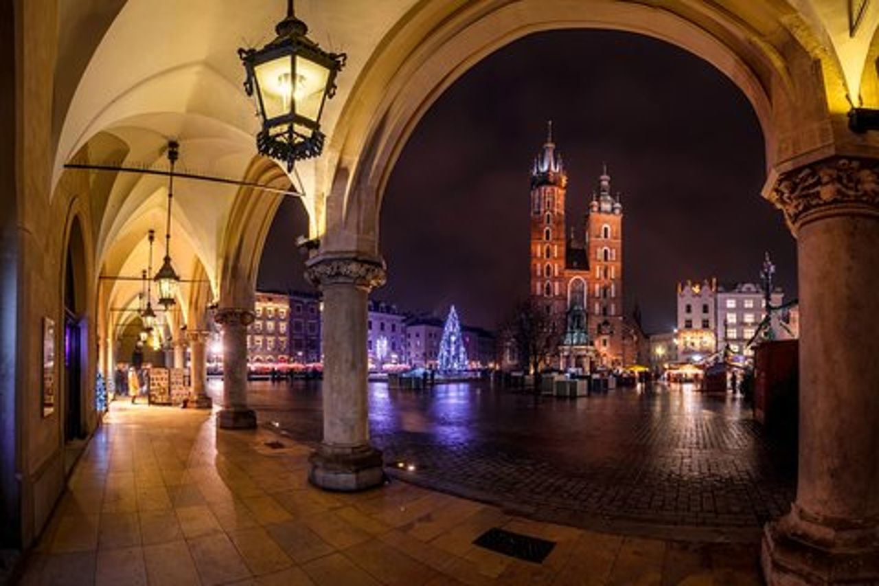 Creepy Krakow City Walking Tour
