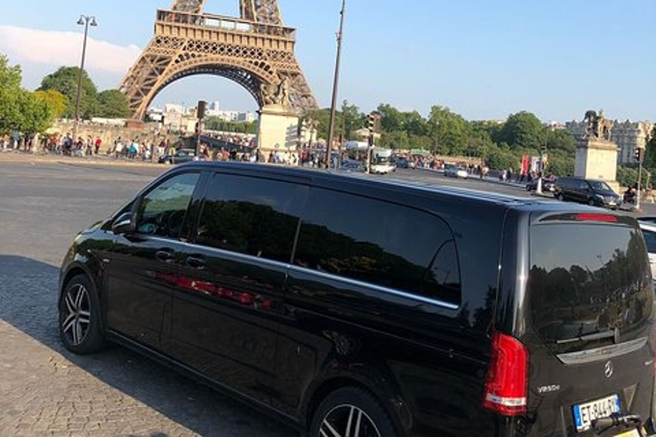Trasferimento privato dall'aeroporto di Ginevra a Parigi