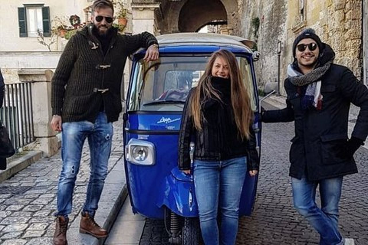 Tour Panoramico Privato con Piaggio Ape Calessino a Matera