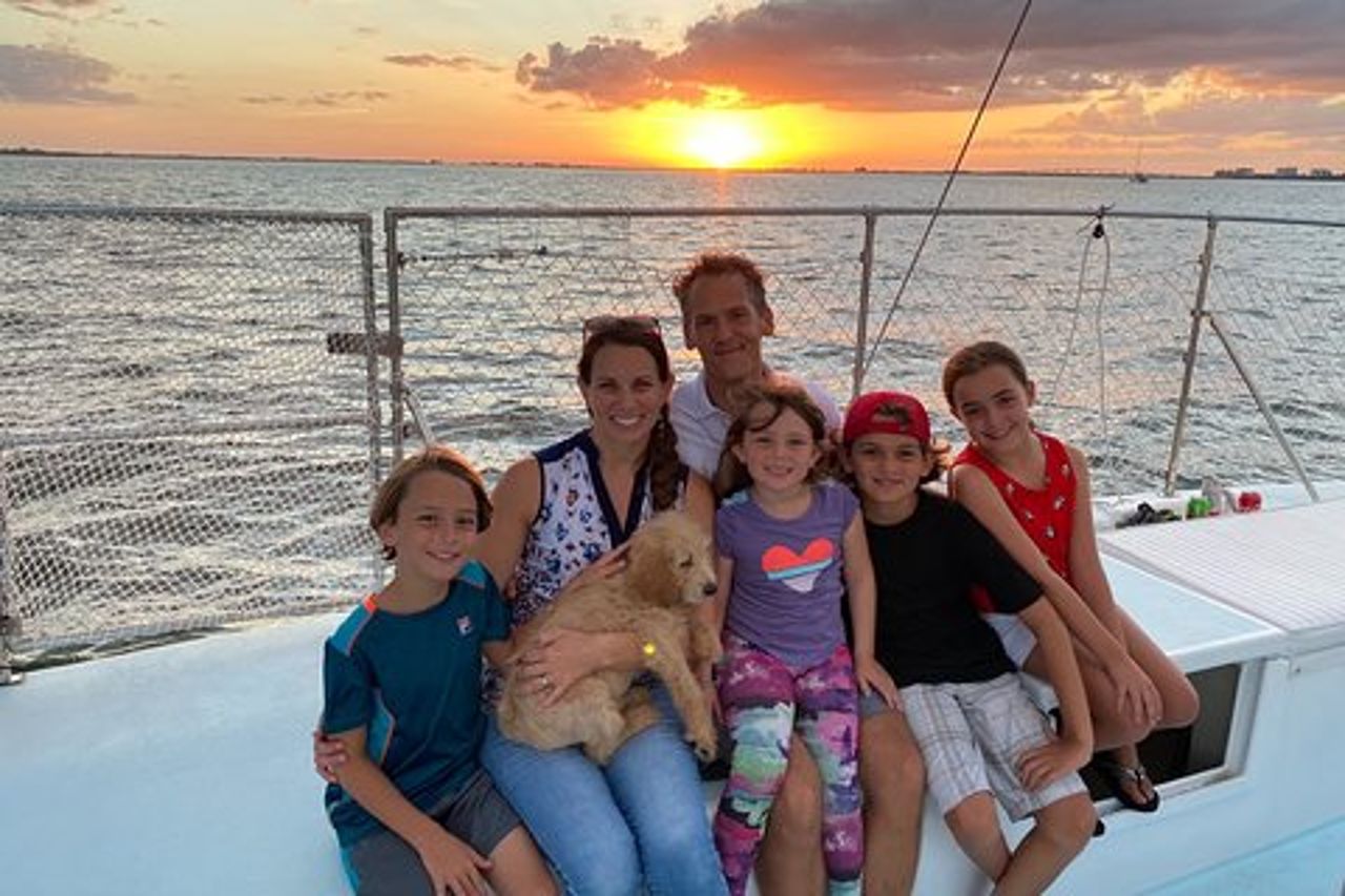 Vela al tramonto nel sud-ovest della Florida