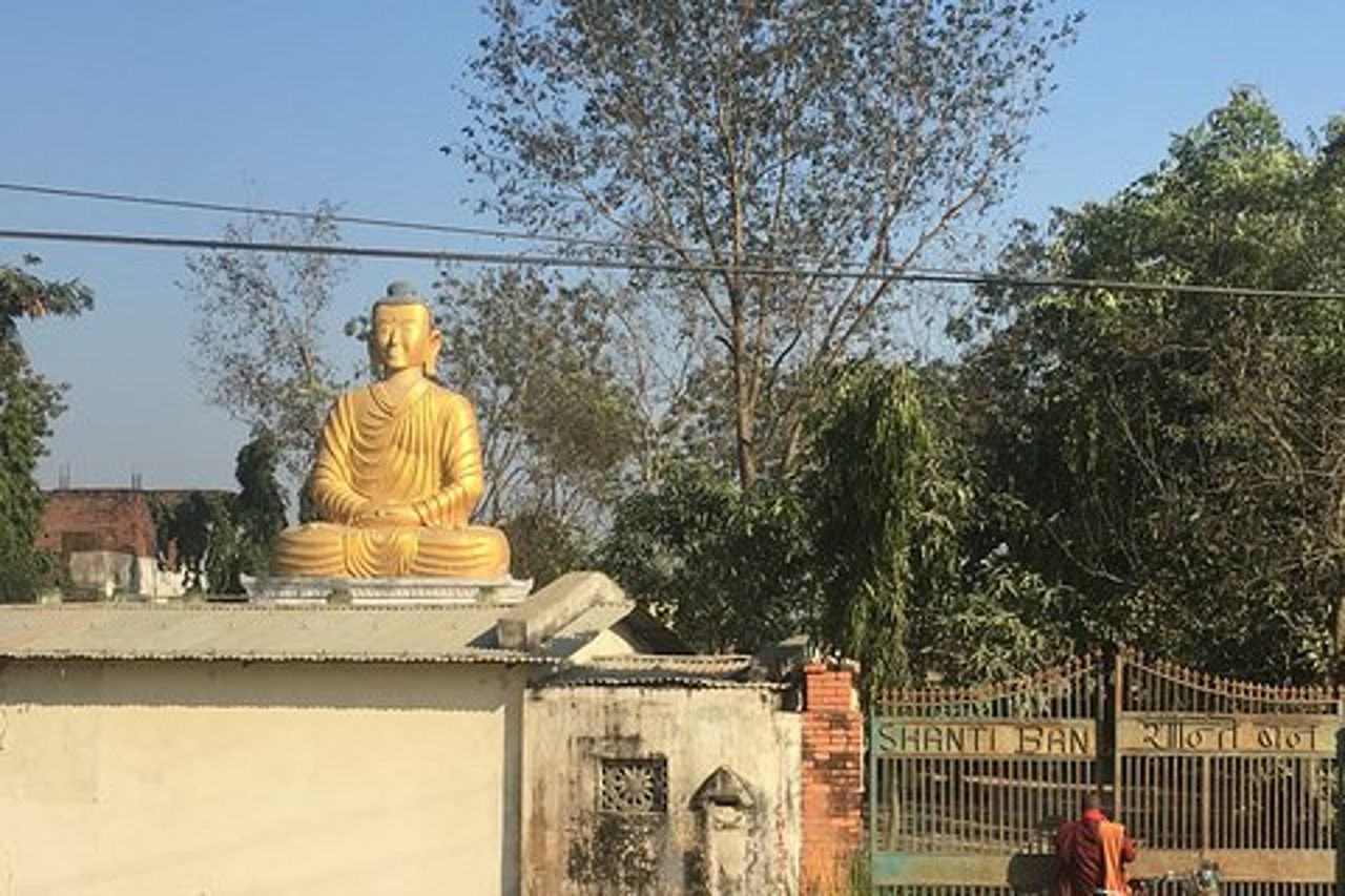 Tour di un giorno del tempio Lumbini Mayadevi