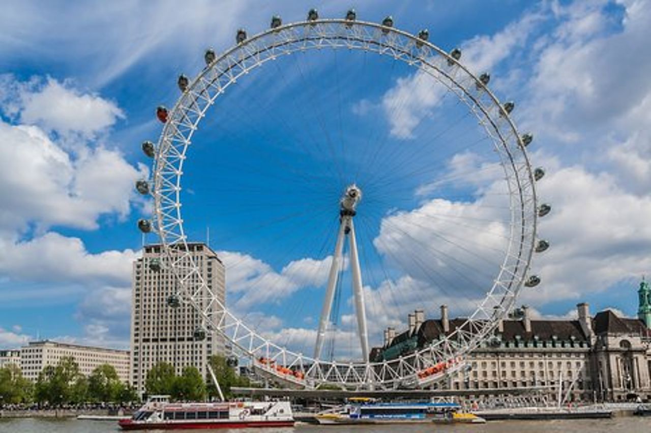 Tour privato di Londra su un tradizionale taxi nero