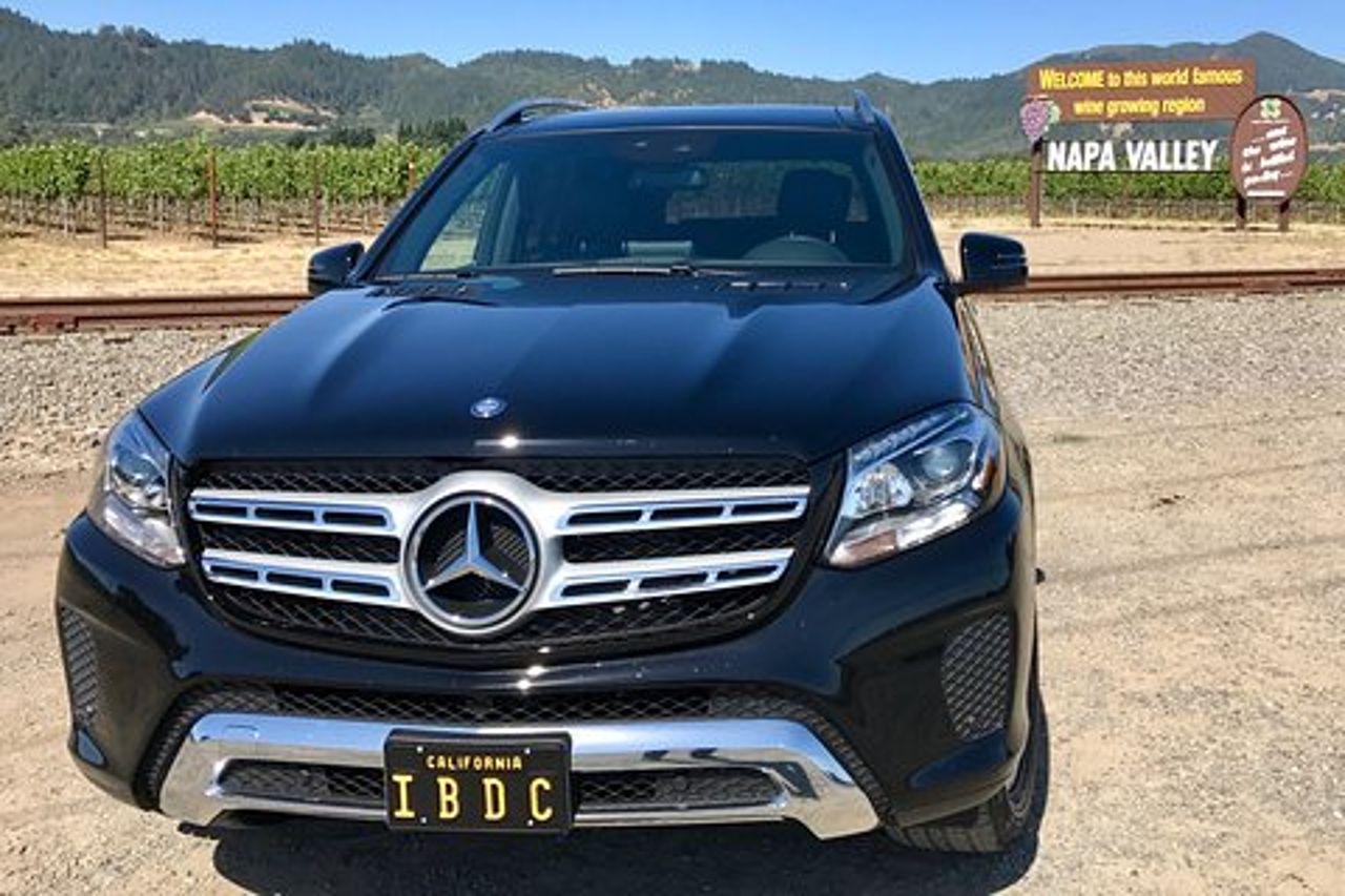 Tour privato di un'intera giornata da San Francisco alla Napa Valley in auto di lusso