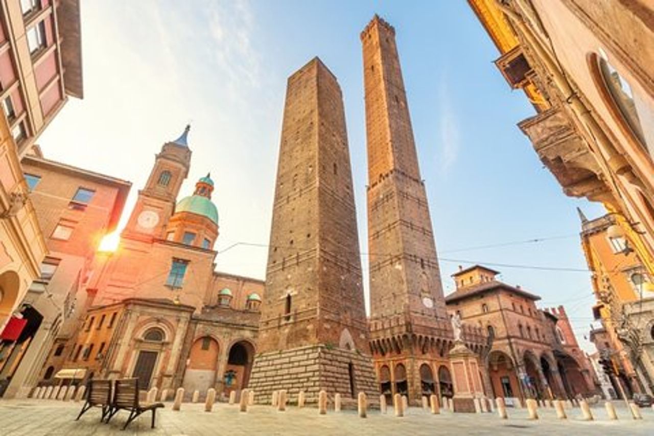 Tour privato a piedi di Bologna