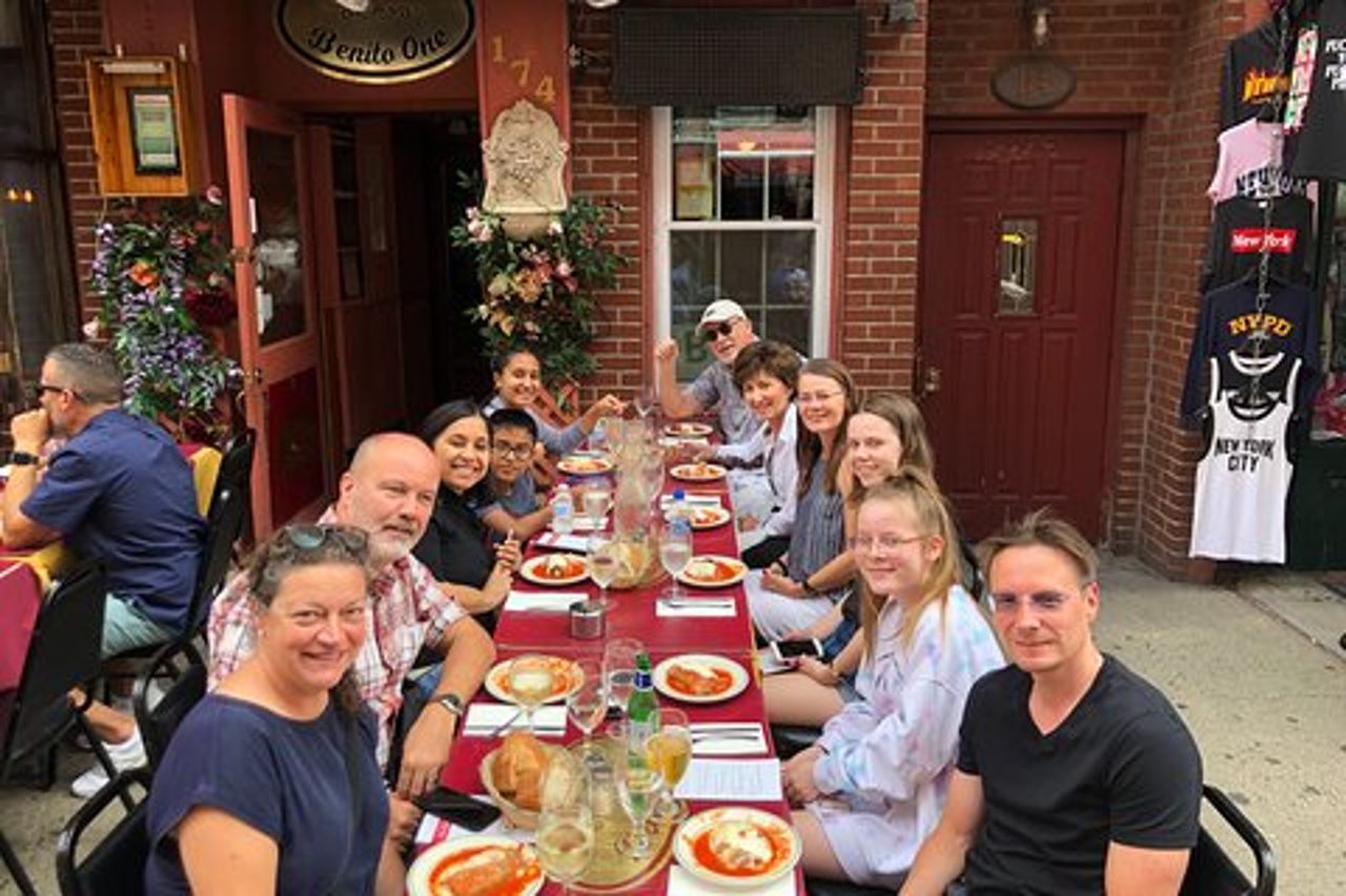 Tour gastronomico guidato originale di New York, Chinatown e Little Italy