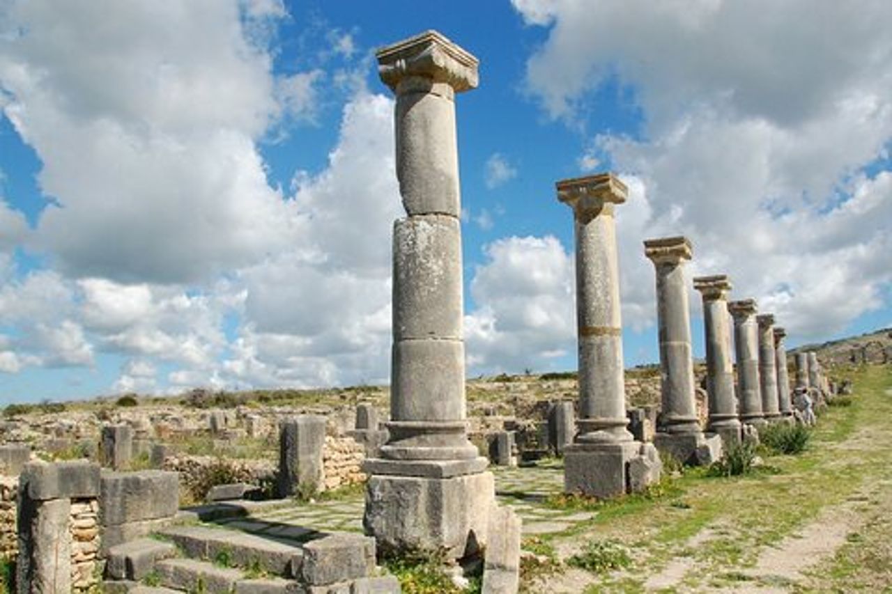 Tour storico di Meknes Volubilis e Moulay Idriss di un'intera giornata