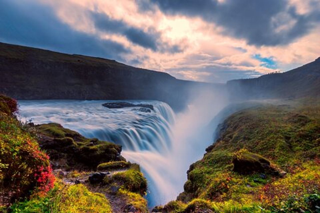 Tour privato del Golden Circle con SUV di lusso da Reykjavik