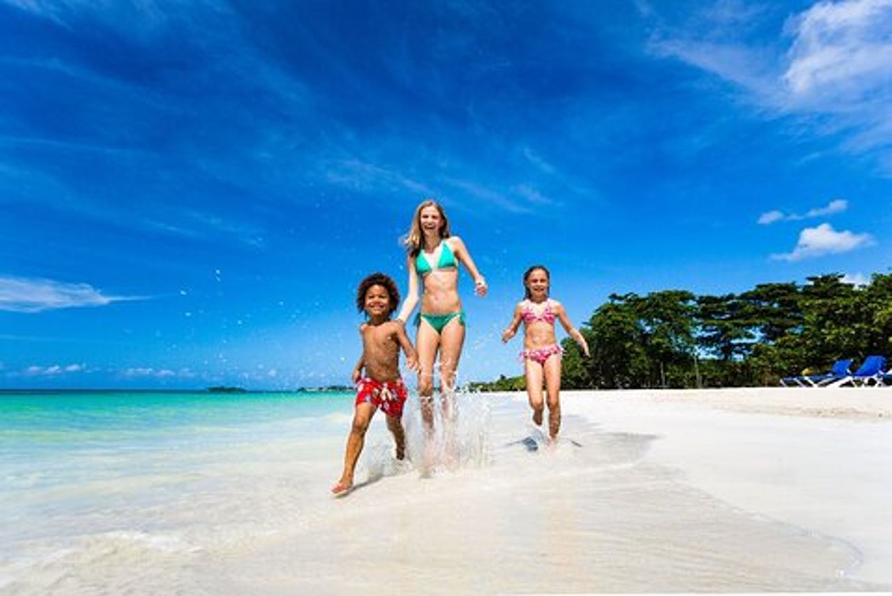 Gita giornaliera privata a Negril a Seven Miles Beach e Rick's Cafe da Falmouth