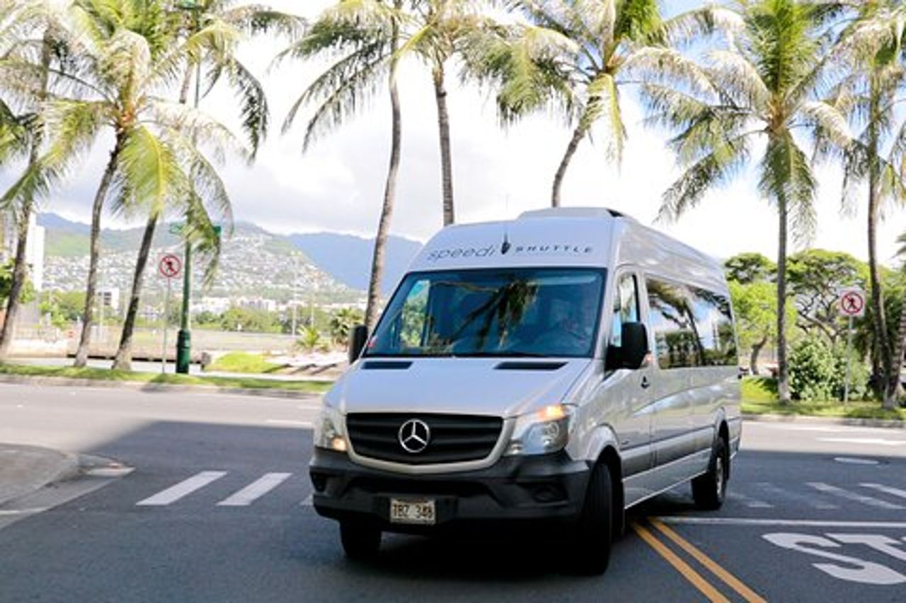 Trasferimento condiviso di arrivo: aeroporto di Maui all'hotel