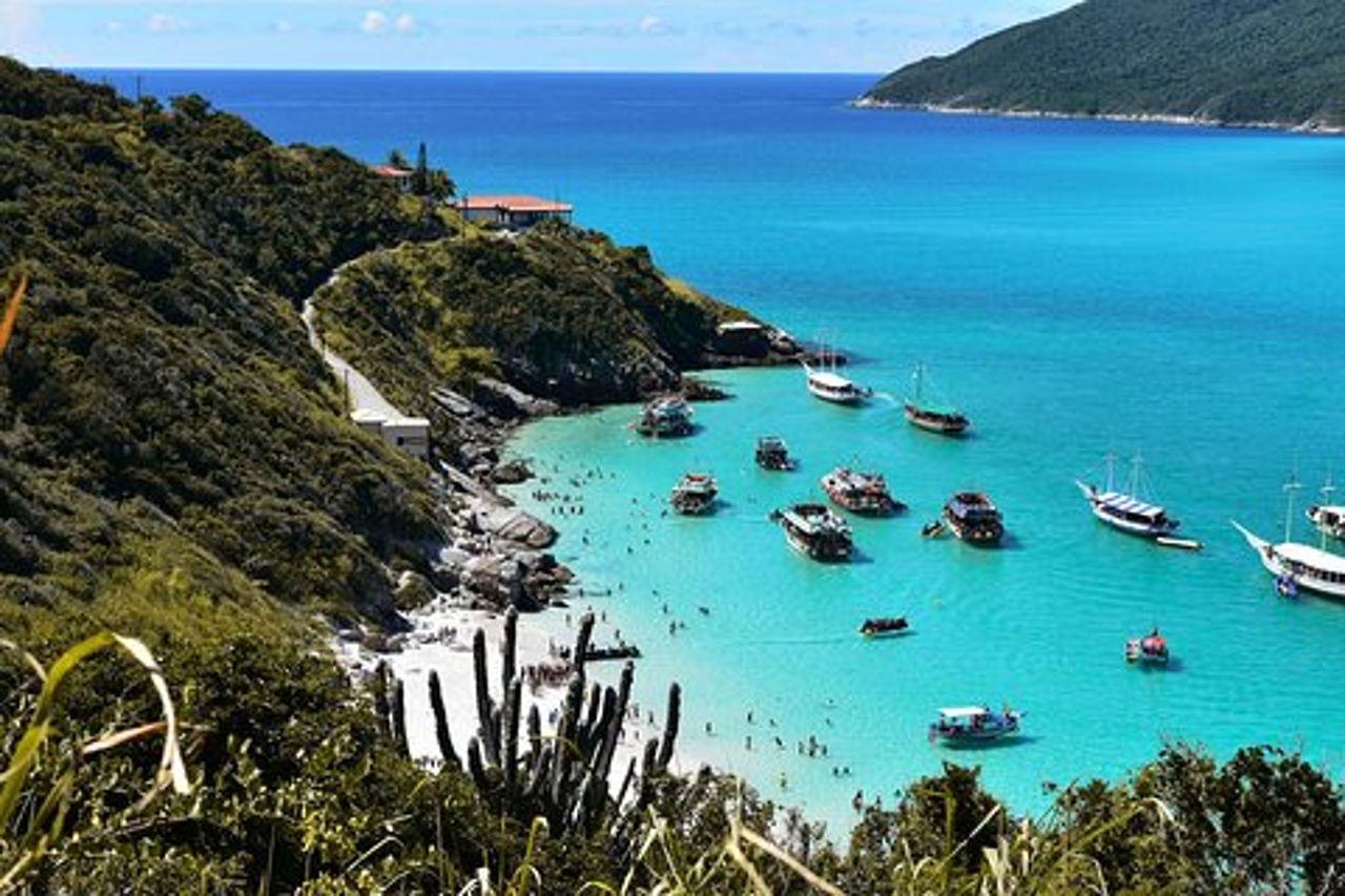 Gita di un giorno ad Arraial do Cabo da Rio de Janeiro: tour in barca e spiaggia