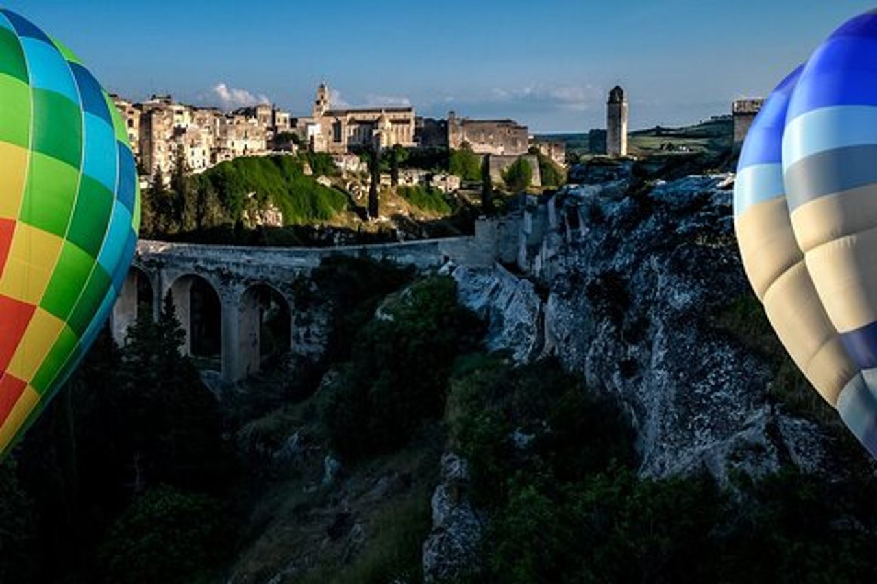Volo esclusivo in mongolfiera Gravina in Puglia