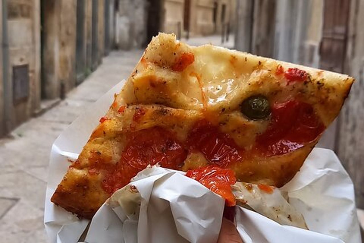 L'ultimo Street Food Tour di Bari - Piccolo gruppo di Do Eat Better