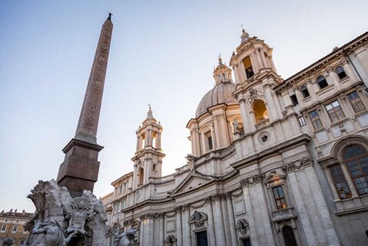 Principale attrazione di Roma in golf cart