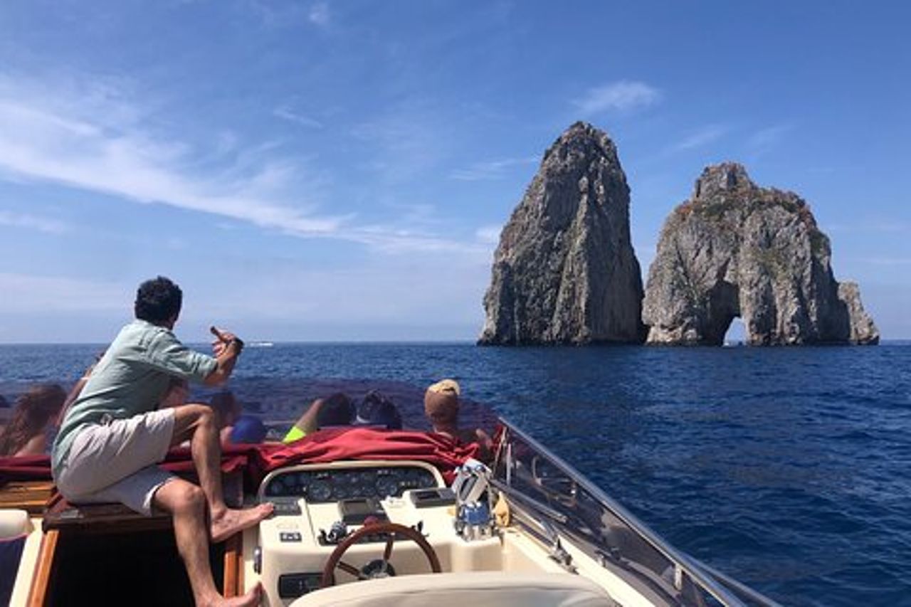 Capri Giro in Barca | Giornata intera