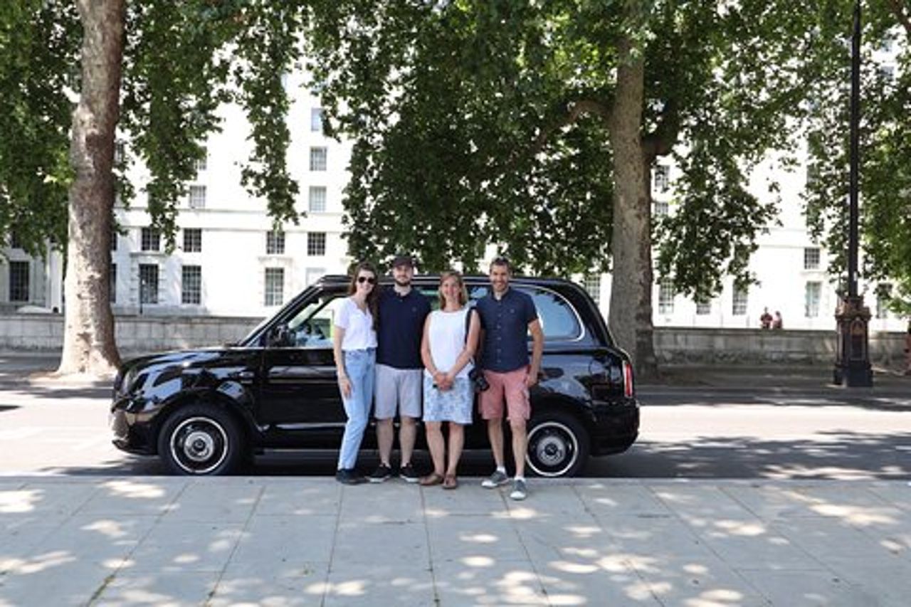 Tour privato in taxi classico di Londra
