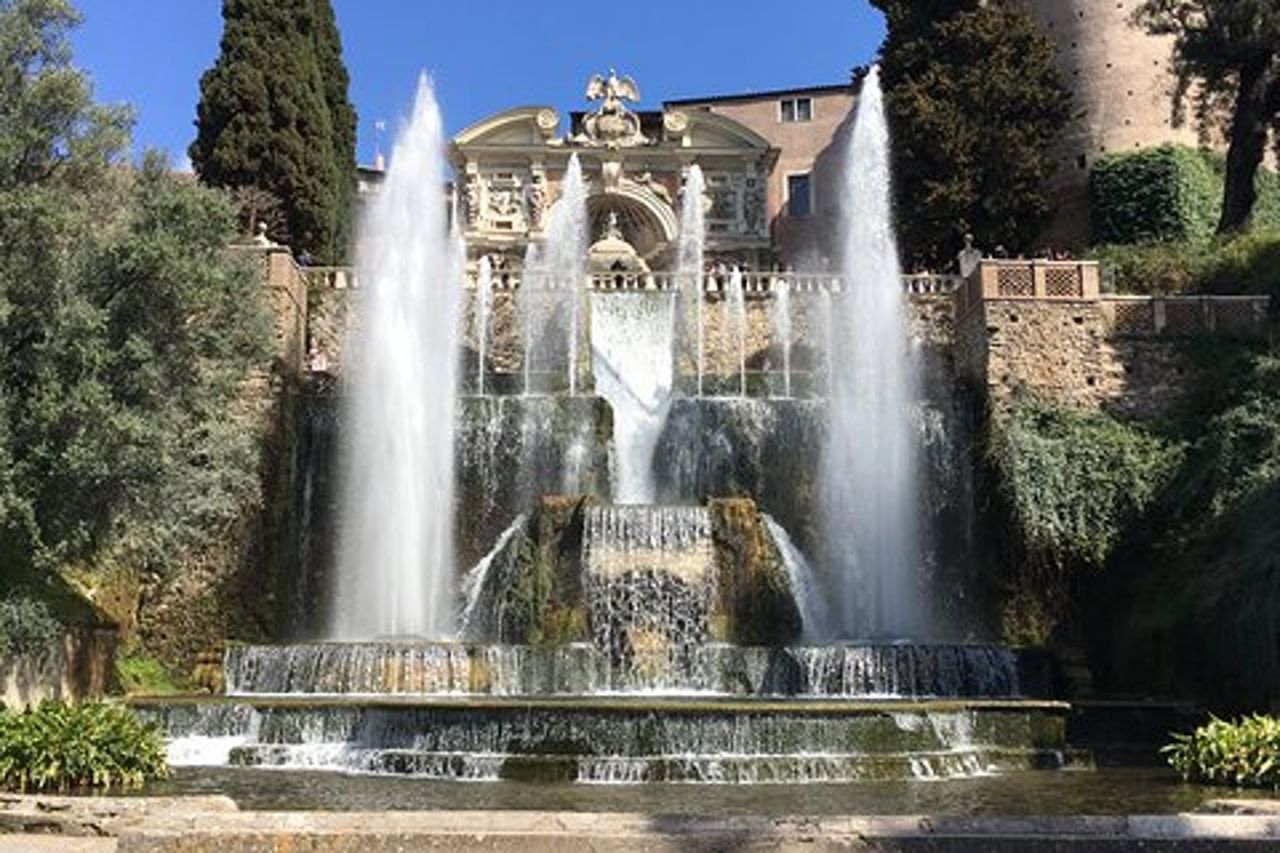 Giardini di Tivoli e villa di Adriano tour guidato di un'intera giornata