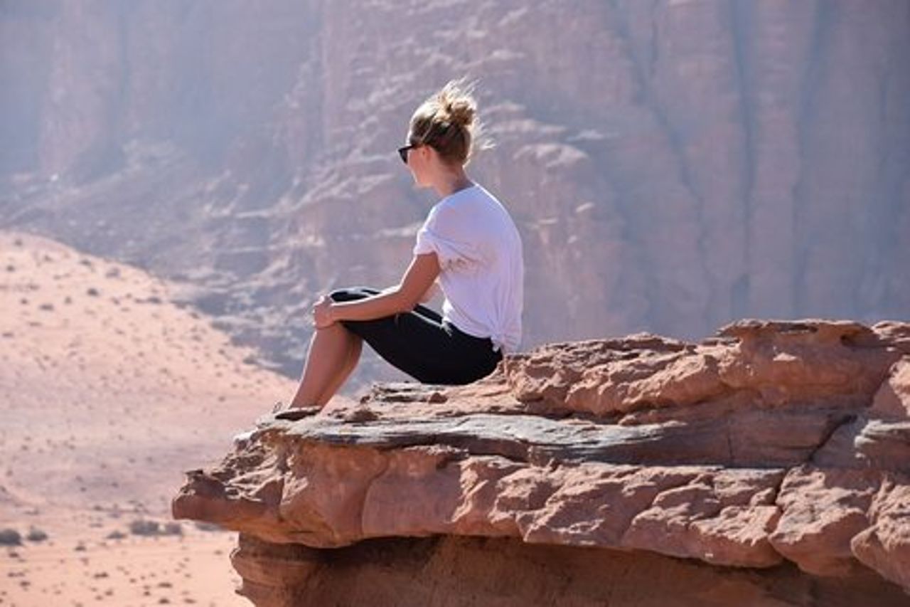 Tour privato di 2 giorni di Petra, Wadi Rum e Mar Morto da Amman