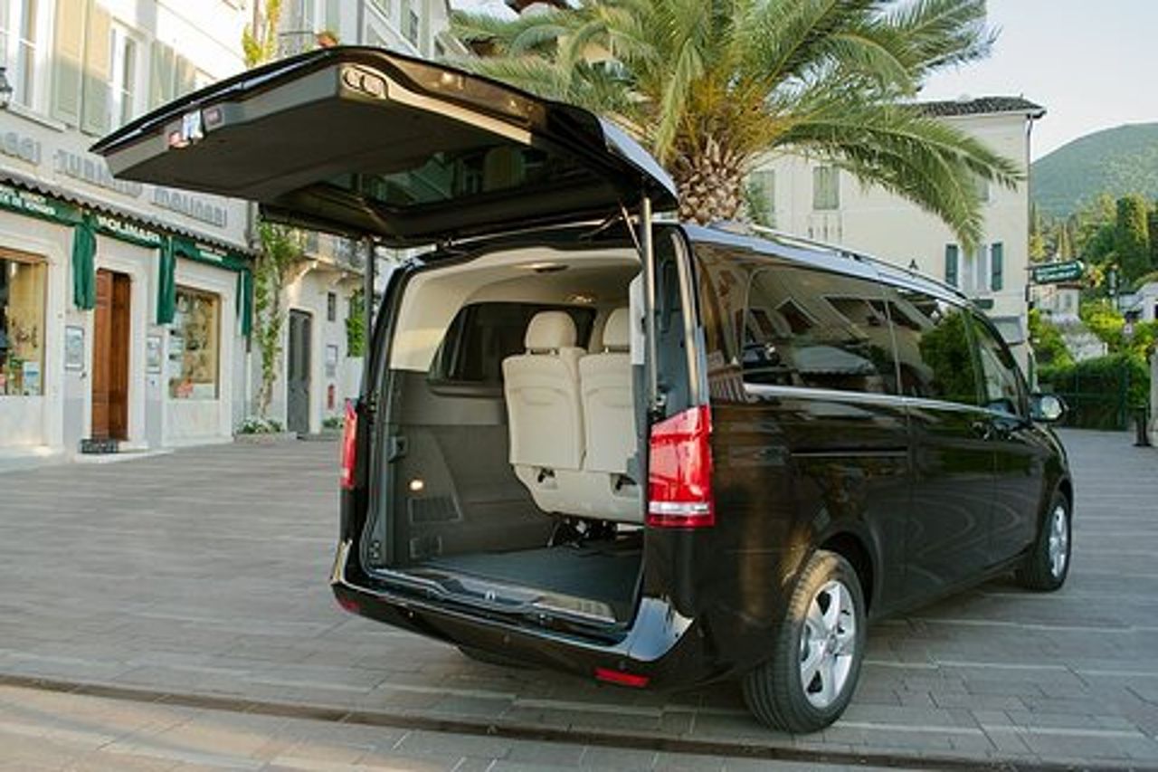 Kingston Group Transfers in tutta l'isola