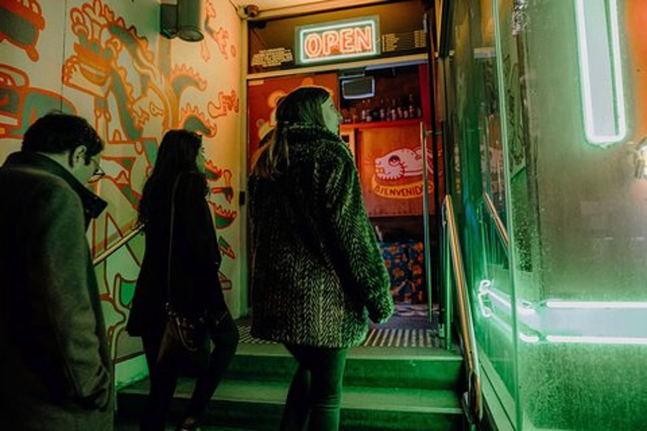 Tour della vita notturna dei bar segreti di Sydney